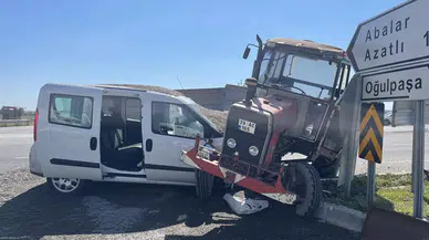Edirne'de otomobil ile traktör çarpıştı: 3 ölü