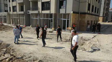Malatya'da 50 işçi arasında taşlı, sopalı kavga