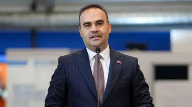 Bakan Kacır IDEF 2025’te kritik imza törenlerine katıldı