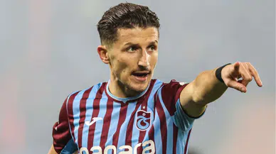 Enis Bardhi, Süper Lig'de kalıyor