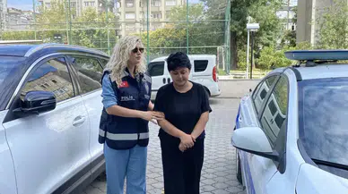 Samsun'da 20 yaşındaki genç kız, annesini 11 yerinden bıçakladı