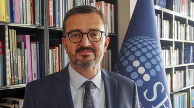 Burhanettin Duran kimdir?