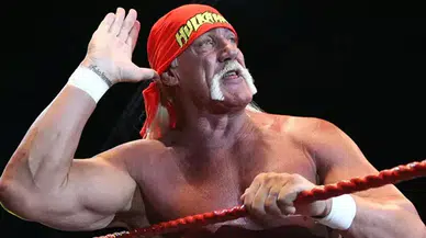 Efsane WWE güreşçisi Hulk Hogan hayatını kaybetti