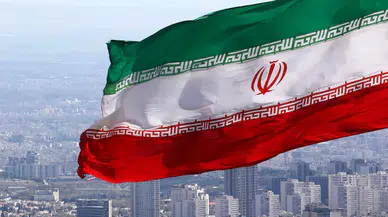 İran'da 21 bin şüpheli gözaltına alındı!