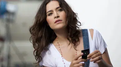 Belçim Bilgin dolandırıcı kurbanı oldu! 80 bin lirasını kaptırdı