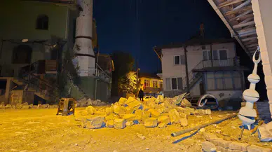 Balıkesir'de vatandaşlar deprem anlarını anlattı: Dehşeti yaşadık