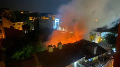 Kütahya'da yangın paniği: Kuaför salonu küle döndü!