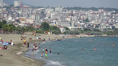 Valilikten kritik uyarı: Samsun’da denize girmeyin!