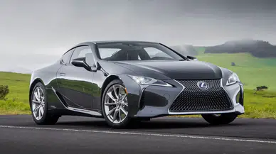 Lexus Ağustos 2025 fiyat listesi yayınlandı: İşte Lexus ES, RX, RZ, LBX, NX ve LS güncel fiyatları