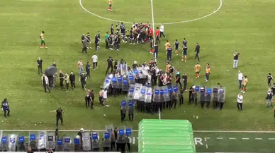 Amedspor-Erzurumspor maçı sonrası ortalık savaş alanına döndü