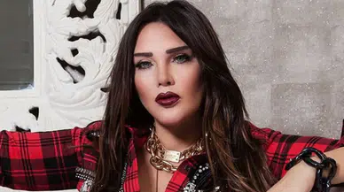 Seren Serengil siyasete giriyor!