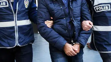 Mersin'de benzin alıp ormanı yakan 2 şüpheli tutuklandı