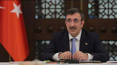 Cevdet Yılmaz: İşsizlik oranı yüzde 8'e geriledi!