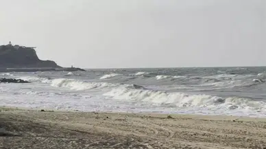 Arnavutköy'de denize giren bir kişi boğularak can verdi