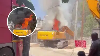 Adıyaman'da altyapı çalışması yapan bir iş makinesi alev aldı!