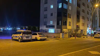 Kayseri'de bir abla, eşyaların yerini değiştirdi diye kardeşini bıçakladı