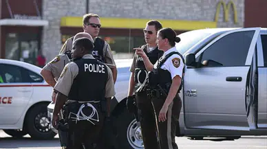 ABD'de bir AVM'ye silahlı saldırı düzenlendi