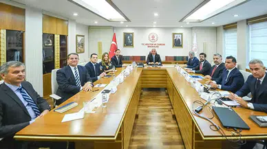 Bakan Ersoy duyurdu: Spotify Türkiye’de ofis açıyor