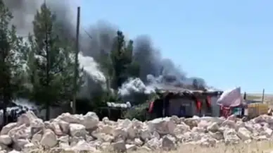 Siirt'te köy evinde yangın!