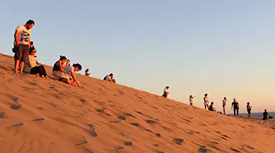 Patara kum tepelerine ziyaretçi akını! Gün batımında tarihi ve doğal güzellikler...