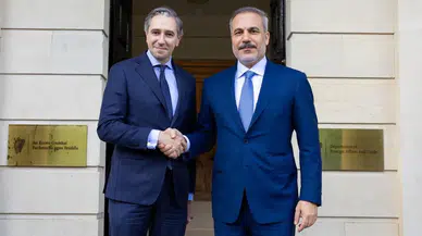 Bakan Fidan, İrlanda Başbakan Yardımcısı Harris ile bir arada!
