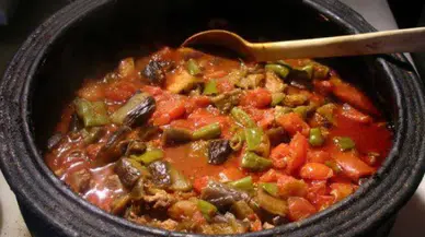 Fazla pişen yemek ömür kısaltıyor!