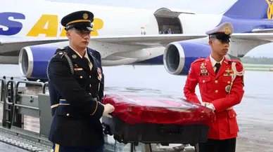 Güney Kore'de şehit olan 4 askerin naaşı Türkiye'ye teslim edildi