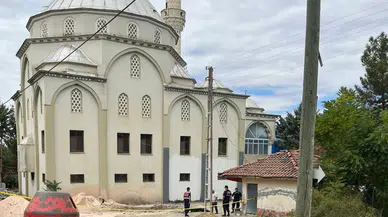Amasya'da bir şahıs cami kubbesinden düşerek hayatını kaybetti!