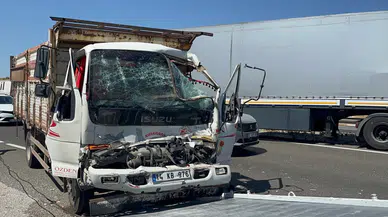 Çankırı'da zincirleme kaza: Araçlar hurdaya döndü!