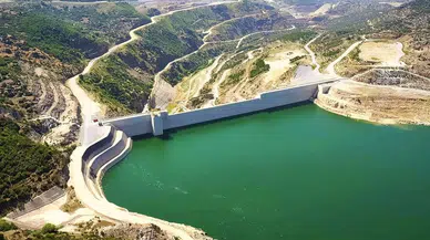 İstanbul'a yağmur yetmedi! Barajların doluluk oranı yüzde 50'nin altına indi