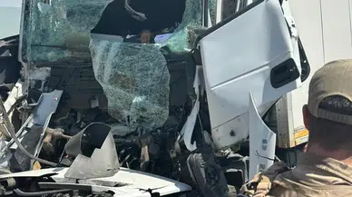 Diyarbakır'da tır kamyona çarptı: 1 ölü