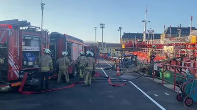 Haydarpaşa’da yakıt ikmal gemisinde yangın!