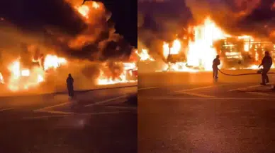 Bursa'da çamaşır makinesi yüklü tır cayır cayır yandı!