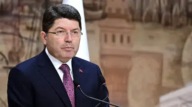 'Hukuku hiçe sayan İsrail’e devlet diyemeyiz'