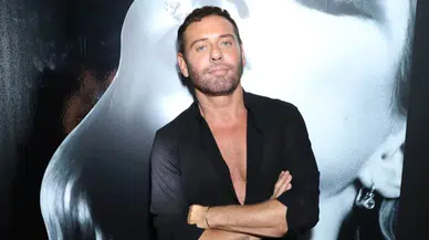 Ünlülerin fotoğrafçısı Mert Alaş kimdir?