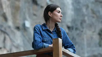 Taşacak Bu Deniz dizisinin konusu ne? Başrollerinde hangi oyuncular yer alıyor?