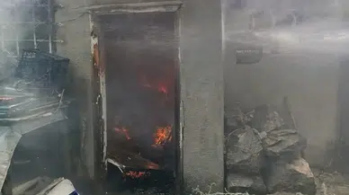 Erzincan’da odunluk yangını!