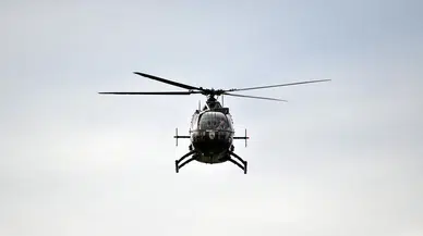 İngiltere'de uçuş dersinde helikopter düştü: Üç kişi hayatını kaybetti