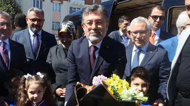 Bakan Yumaklı: Tarım ve orman olmadan gelecek olmaz