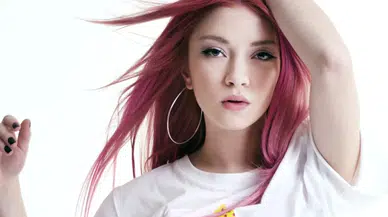 Ece Seçkin ve eşini tehdit ettiği iddiasıyla gözaltına alınan şahıs serbest kaldı!