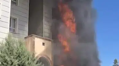 Şanlıurfa'da 7 katlı apartmanda yangın! Alevler yükseldi