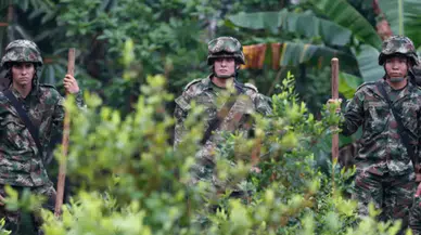 Kolombiya'da 45 asker 600 kişilik grup tarafından alıkonuldu!