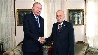 Devlet Bahçeli'den Cumhurbaşkanı Erdoğan'a tebrik telefonu