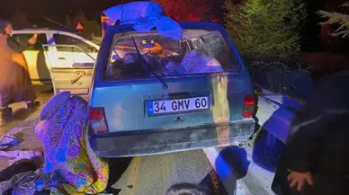 Karabük’te iki otomobil kafa kafaya çarpıştı: 2’si çocuk 6 yaralı