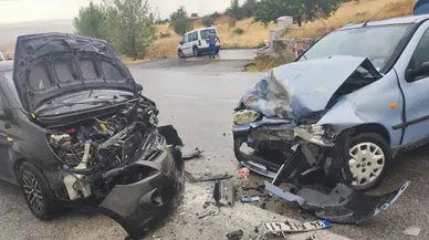 Ankara'da otomobiller hurdaya döndü: 6 yaralı