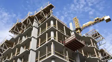 İnşaat maliyetlerinde rekor artış: İşçilik ve malzeme fiyatları uçtu