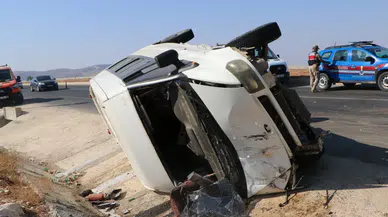 Kilis'te 3 aracın karıştığı zincirleme kaza: 1 ölü, 4 yaralı!