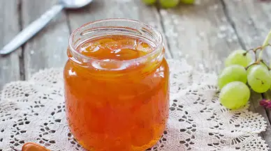 Evde kolay üzüm reçeli nasıl yapılır? Yoğun kıvam ve eşsiz tat garantili!