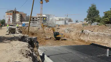 Malatya'da iş kazası: Şantiyede çalışan işçi merdivenden düştü