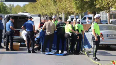 Yolun karşısına geçmek isterken canından oldu